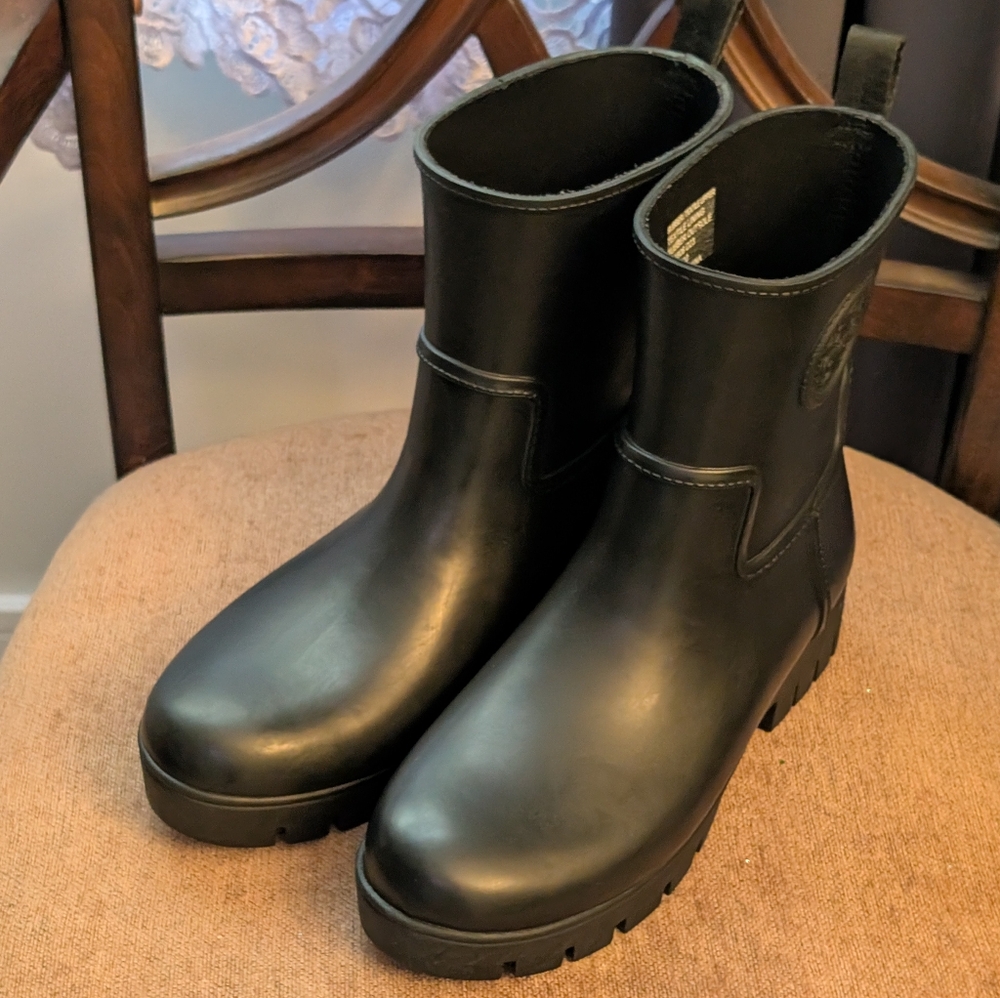 Tory Burch Ankle Rain Boots - Picture 6 of 9